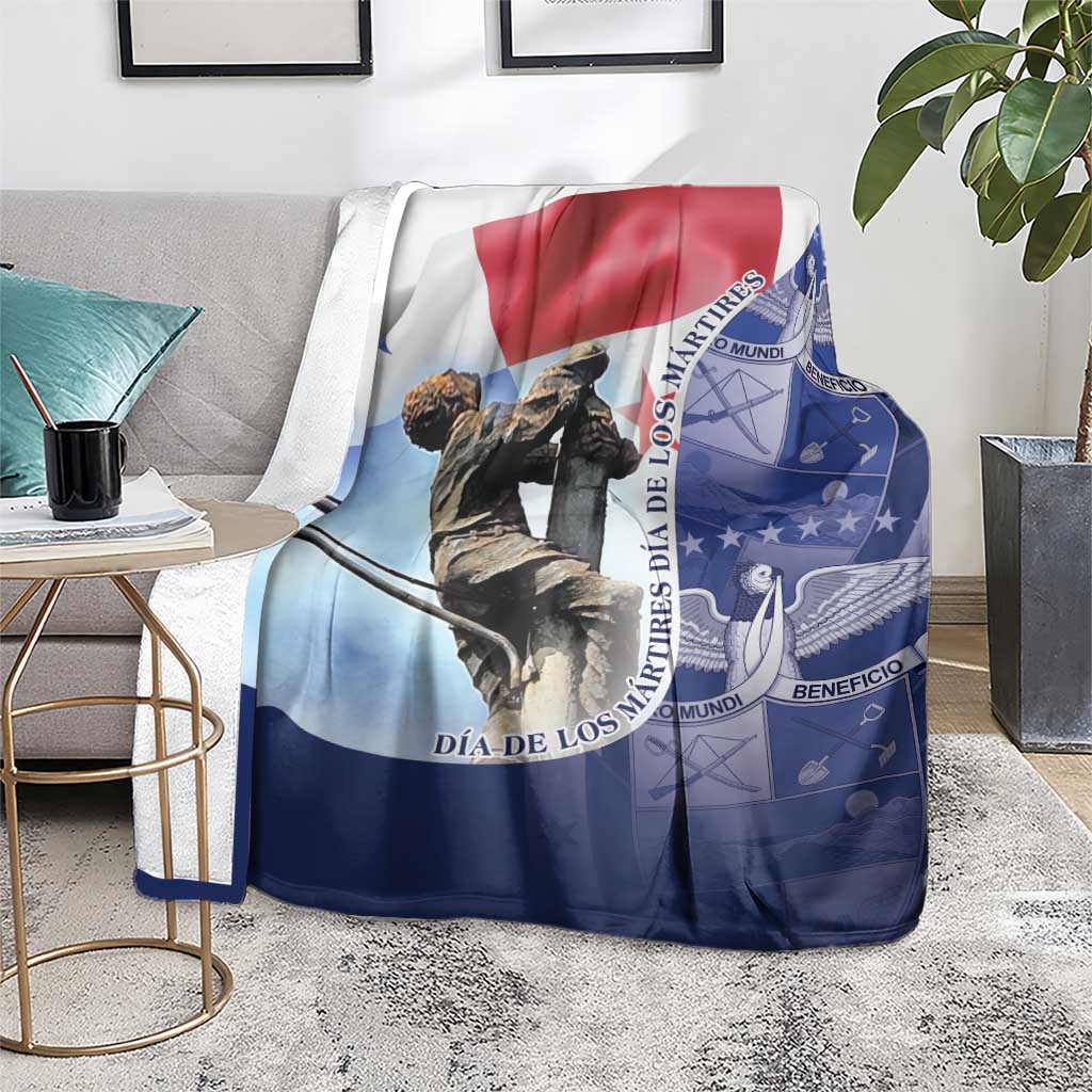 Blue and white Panama flag blanket on living room chair, statue artwork and emblem