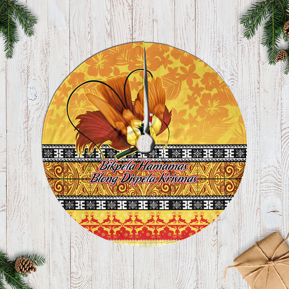 png-hamamas-krismas-tree-skirt-papua-new-guinea-bird-of-paradise-merry-christmas-gold-style