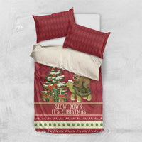 Red Christmas bedding set with sloth and turtle motif, quilt with 2 red pillow shams