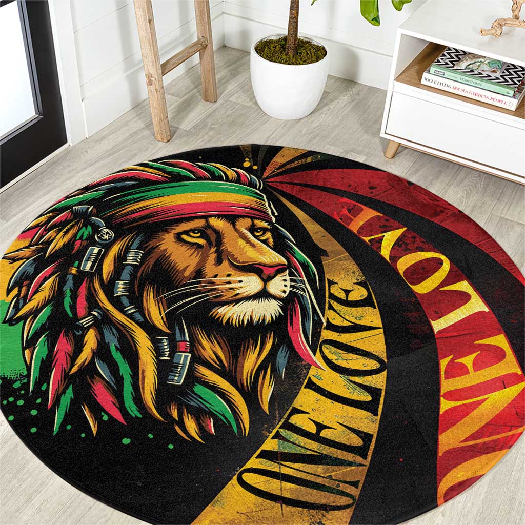 Round carpet with black lion face, Rastafarian colors, gold 'One Love' lettering