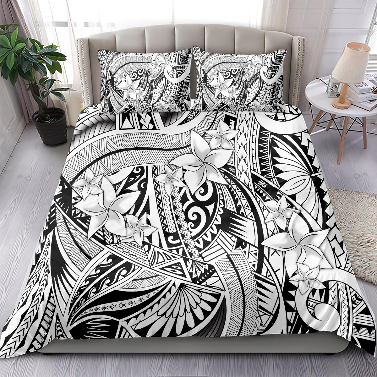 Black-and-white tribal duvet cover set with large white flowers and two pillowcases