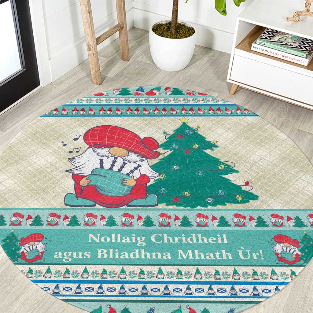 Gnome Bagpies Musical Round Carpet Nollaig Chridheil Scotland Christmas Pattern