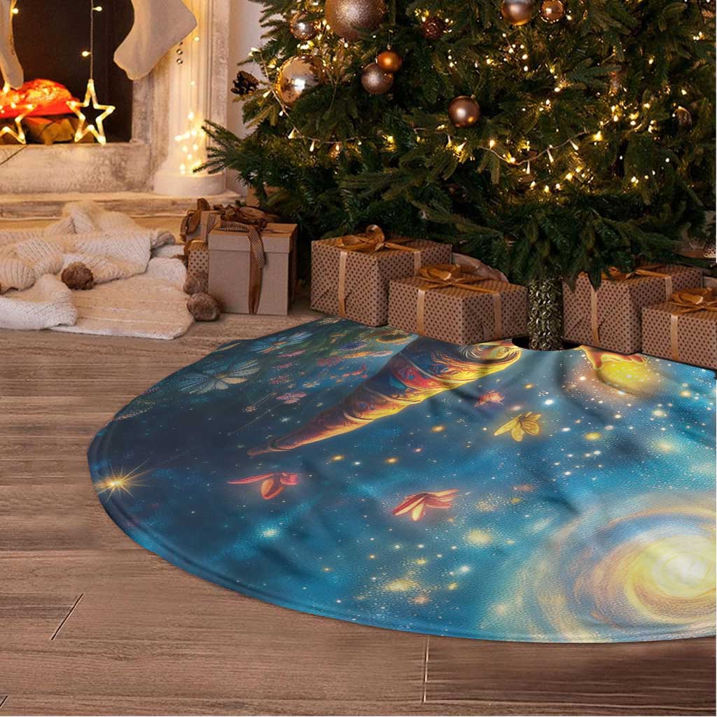 Round blue Christmas tree skirt with starry night gnome artwork, white fringe edge
