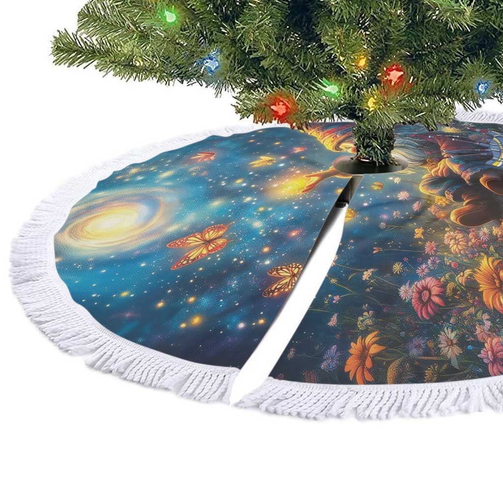 Round blue Christmas tree skirt with starry night gnome print and white fringe border