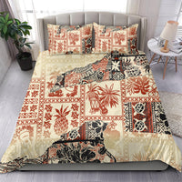 Beige duvet cover bedding set with red and black Aloha tribal patchwork pattern, 2 pillow shams