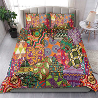 African-inspired multicolor duvet cover set with two square matching pillow shams