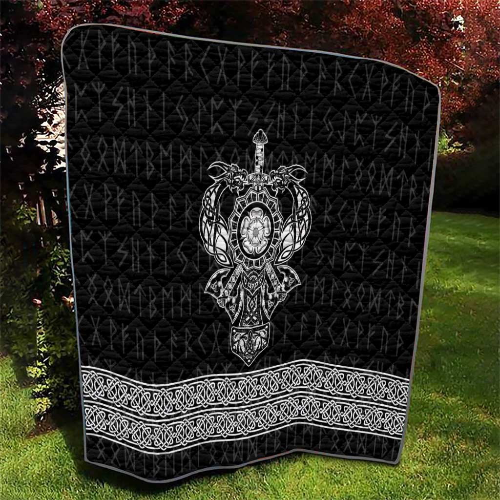 Vikings from Yorkshire Quilt Black Spirit of Jorvik - Wonder Print Shop