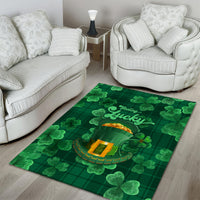 Green clover area rug with Lucky script and horseshoe with gold buckle design