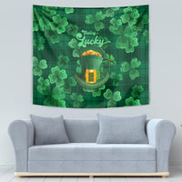 Green clover tapestry wall hanging with “Feeling Lucky” and golden hat