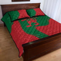 Morocco flag color quilt bed set in red and green with lion emblem, shown on a wooden bed