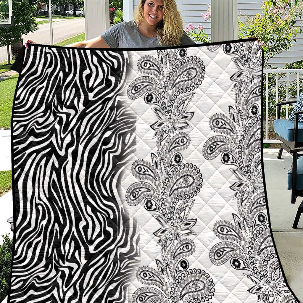 Africa Zebra Mix Paisley Tribal Pattern Quilt