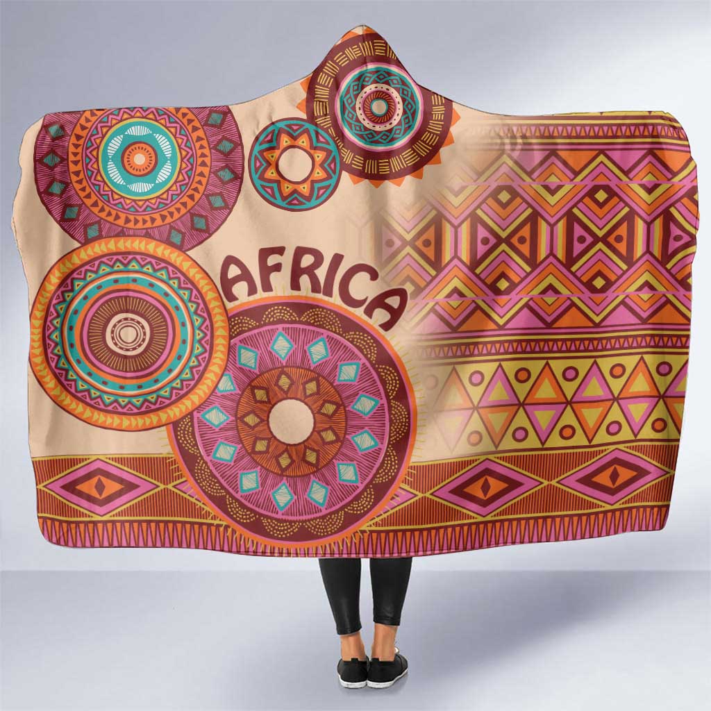 Africa Tribal Traditional Pattern Hooded Blanket Beige Motif