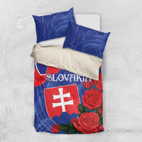 Slovakia flag bedding set with red rose print, blue/red duvet and two matching pillowcases