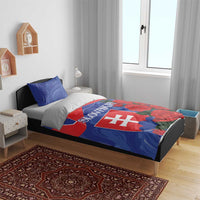 Slovakia flag bedding set with red rose artwork, blue pillowcases, and matching duvet