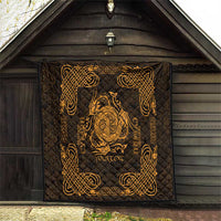 Personalized Anglesey Ynys Mon Quilt Gold Standing Stone Celtic-inspired - Wonder Print Shop