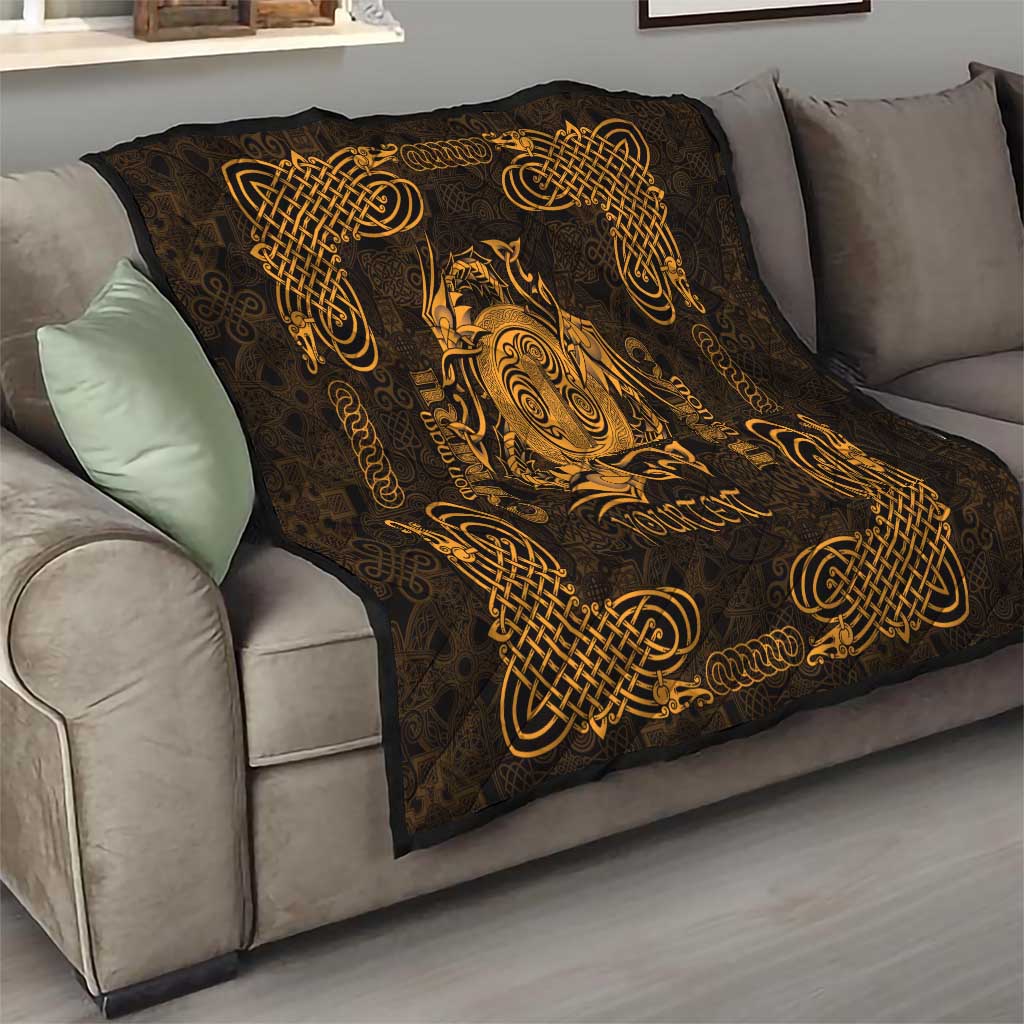 Personalized Anglesey Ynys Mon Quilt Gold Standing Stone Celtic-inspired - Wonder Print Shop