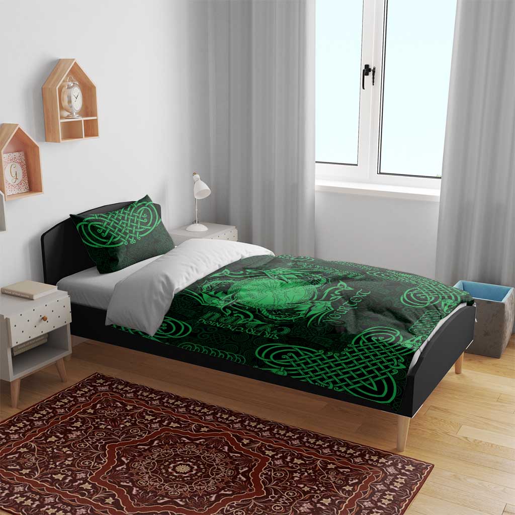 Personalized Brecknockshire Sir Frycheiniog Bedding Set Green Brecon Beacons Mountain Celtic-inspired - Wonder Print Shop