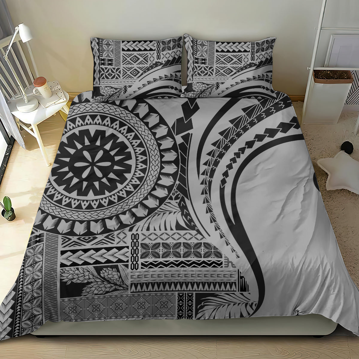 Black and white tribal bedding set, oversized circular design with striped patterns