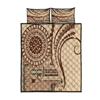 Brown siapo-style quilt bed set with quilted cover and two patterned pillowcases