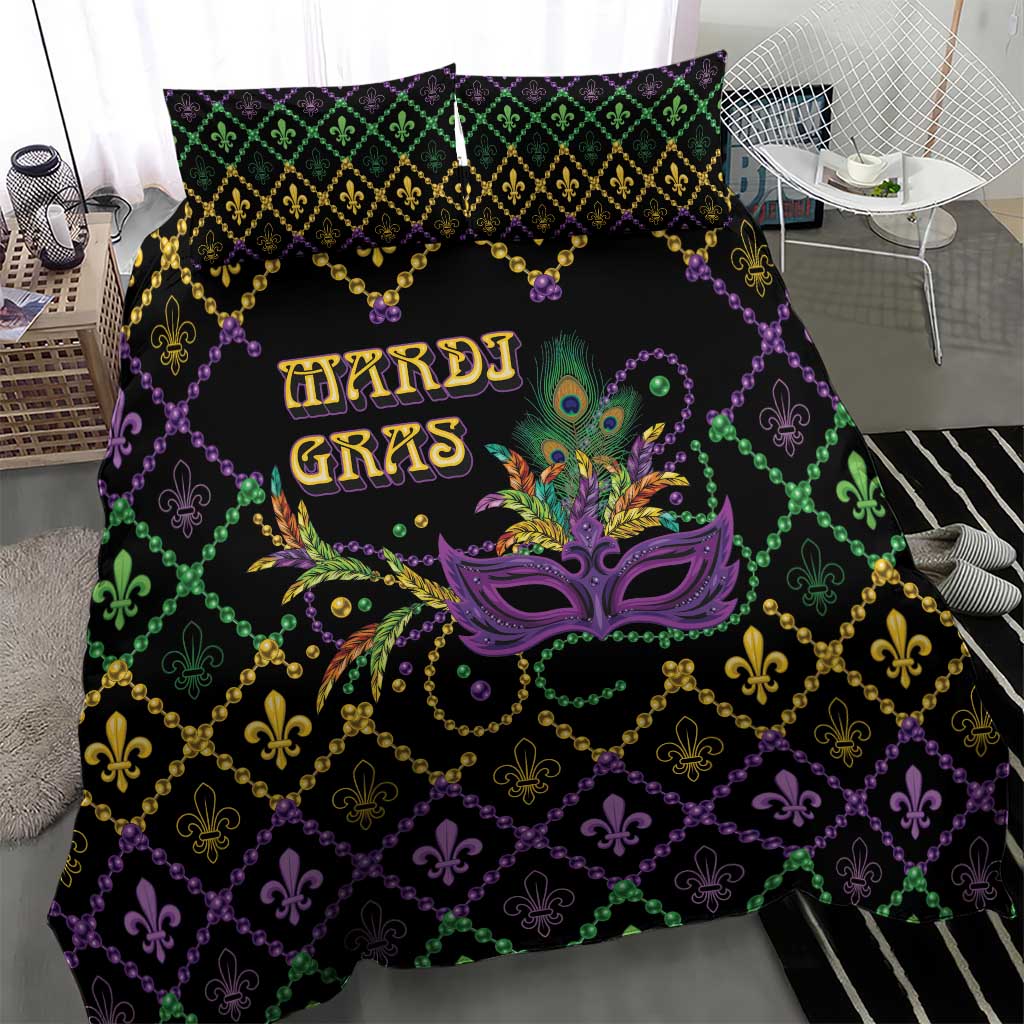 Geometric Mardi Gras duvet and pillow set with purple mask, beads, and gold fleur-de-lis