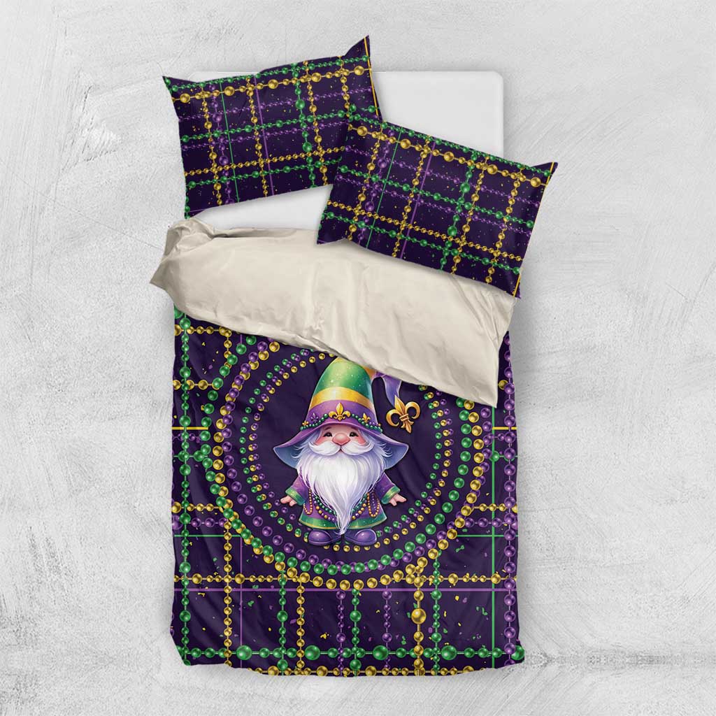 Purple Mardi Gras duvet set with gnome motif and matching pillowcases, bead-grid design