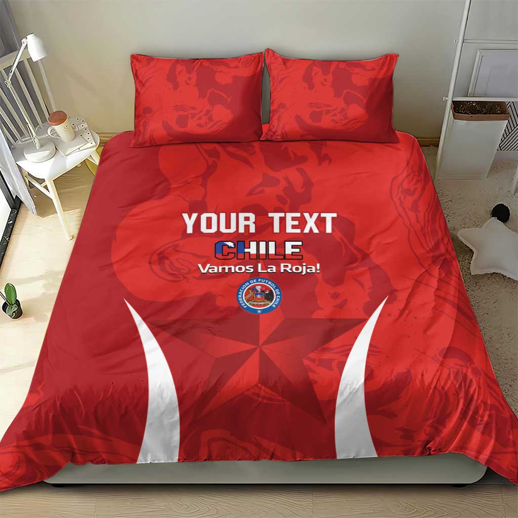 Red Chile football bedding set with two pillows, white stripes, and “Vamos La Roja!” text