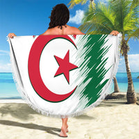 Algeria round beach blanket with 'YOUR TEXT', red crescent and green rays, fringed edge