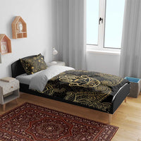Jewish Hamsa Chai Bedding Set Gold Paisley Pattern
