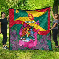 Grenada flag quilt, red yellow green flag waves, central coat of arms emblem