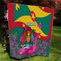 Grenada flag quilt, quilted red yellow green waves with “Grenada” text and coat of arms