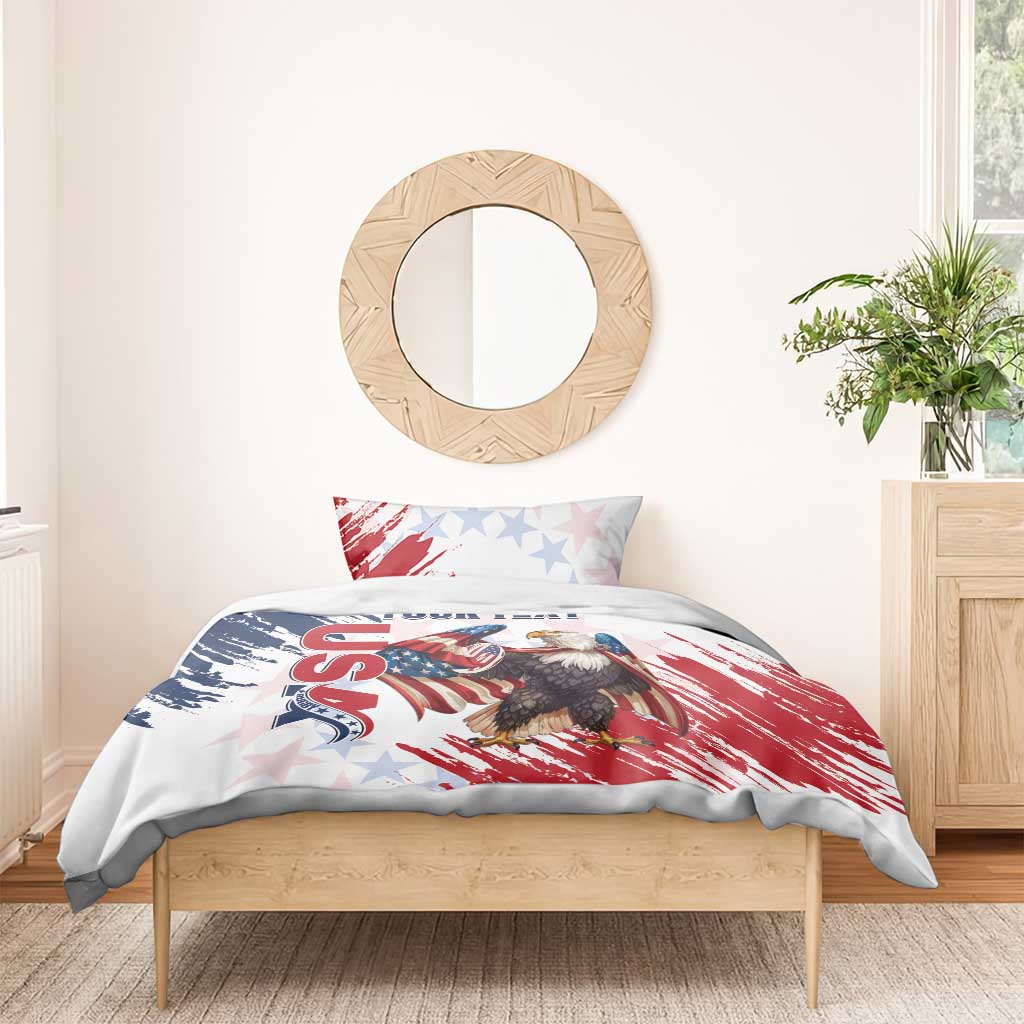 White bedding set with eagle and patriotic grunge stars-and-stripes duvet and pillowcase