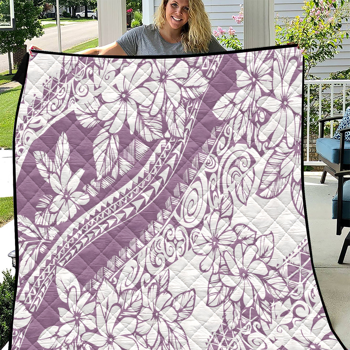 polynesia-quilt-polynesian-tropical-flowers-purple-pastel-vibes