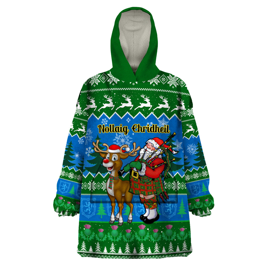 personalised-scotland-christmas-wearable-blanket-hoodie-scottish-santa-with-reindeer-nollaig-chridheil