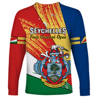 Crewneck long sleeve shirt with crest, flag colors, and Finis Coronat Opus text