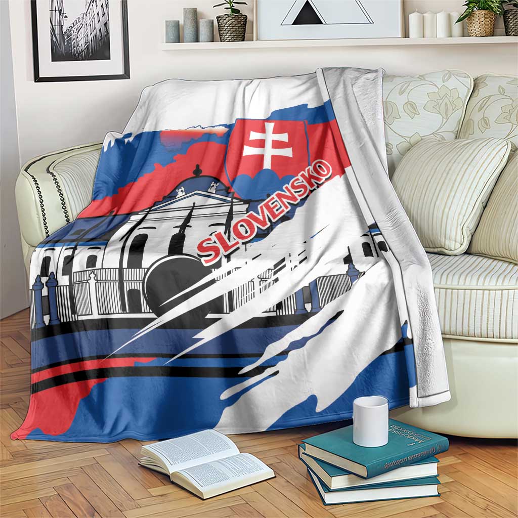 Slovakia-themed throw blanket with red, white, and blue flag design and Slovensko text