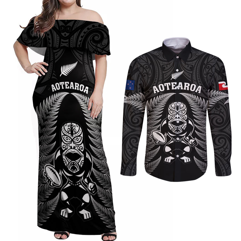 New Zealand Aotearoa Rugby Couples Matching Off Shoulder Maxi Dress and Long Sleeve Button Shirts NZ Tiki With Maori Fern World Cup Black Version - Wonder Print Shop