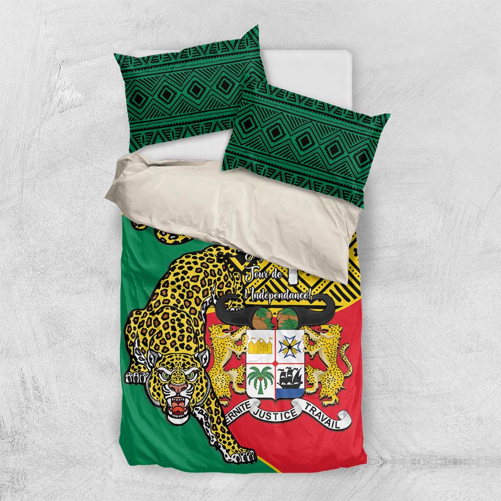 Flat-lay bedding set with green patterned pillowcases and red green duvet leopard emblem