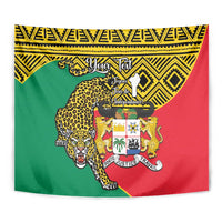 Personalized Benin tapestry with leopard silhouette, coat of arms and geometric border