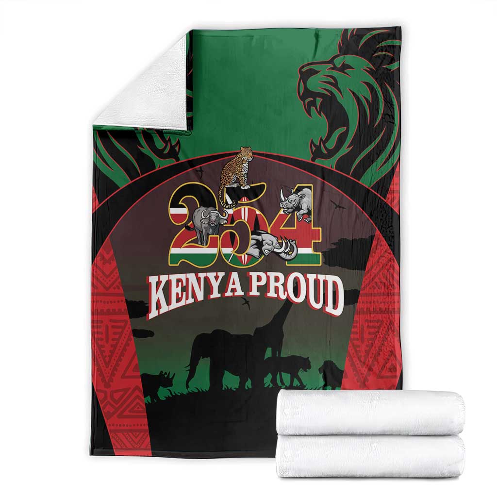 Safari animal blanket set; folded throw with green center, lions and elephants, red border