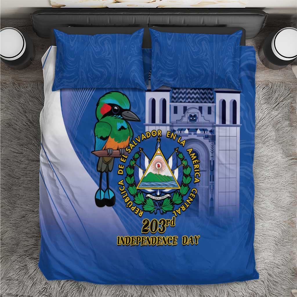 Blue bedding set: torogoz bird and Independence Day crest on duvet and pillowcases