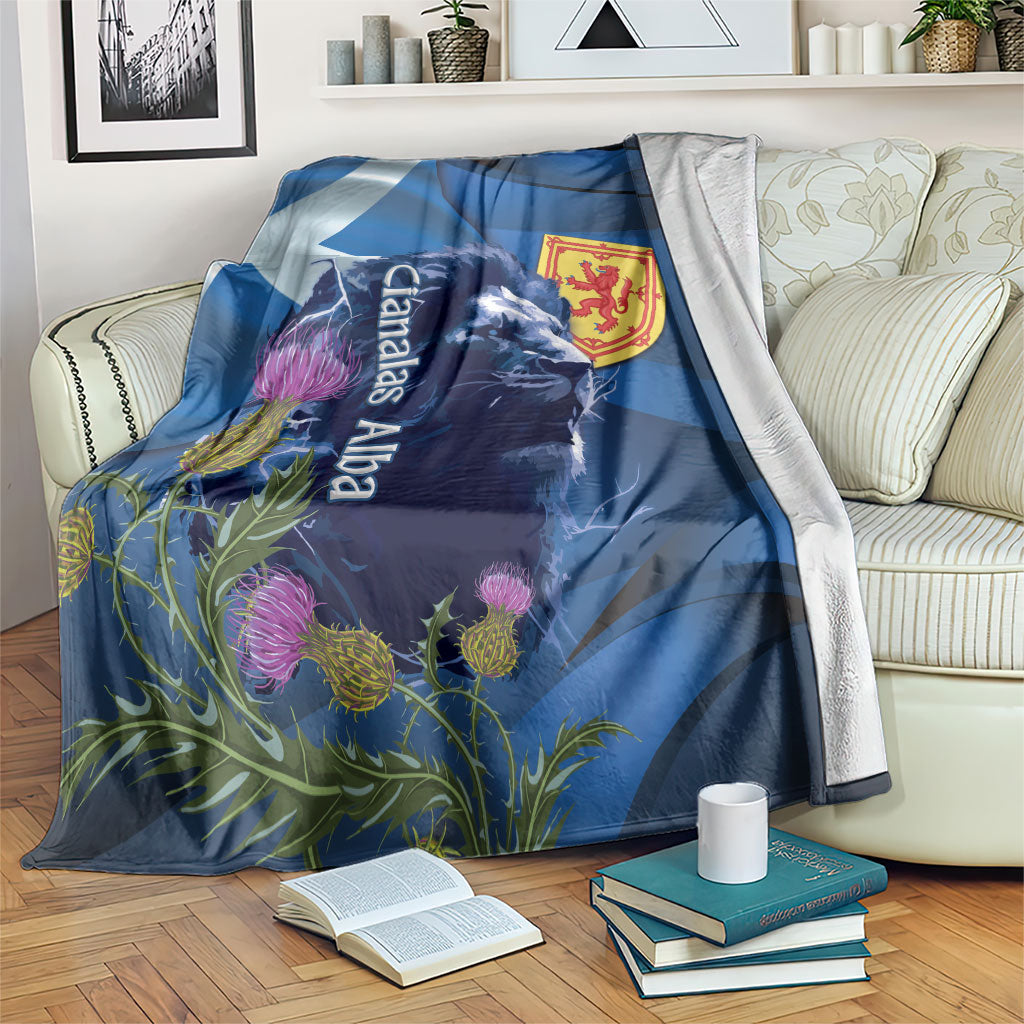 Cianalas Alba Scotland Blanket Scottish Lion and Thistle Blue Version