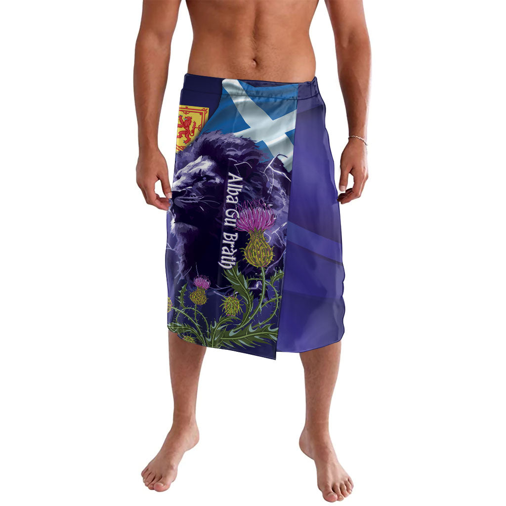 Cianalas Alba Scotland Lavalava Scottish Lion and Thistle Purple Version