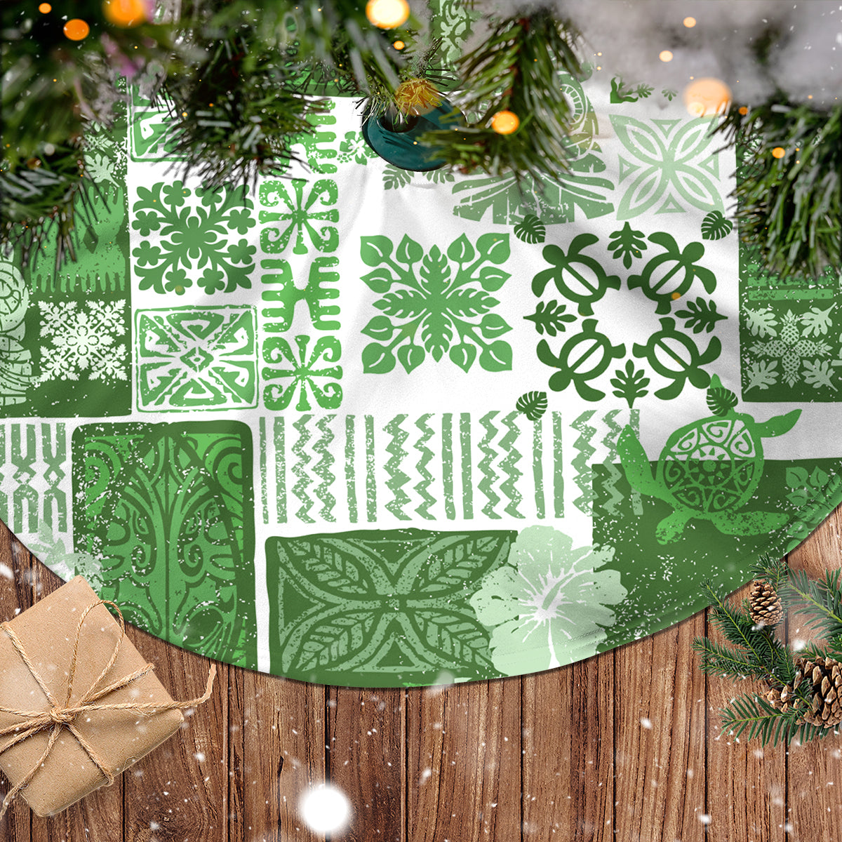 Green and white Tiki-pattern tree skirt with circular patchwork design