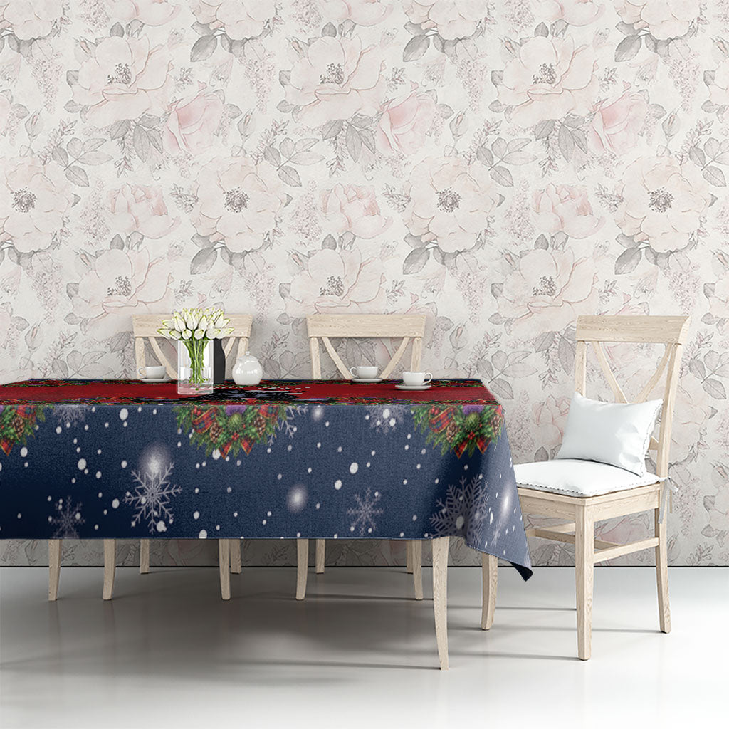 Scottish Terrier Christmas Personalised Tablecloth Thistle Wreath Bow Nollaig Chridheil