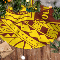 Personalised Samoa tree skirt: gold and dark maroon patterned fabric with visible edge
