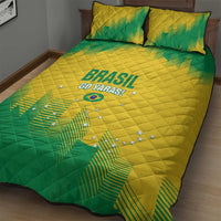 Yellow and green quilt bed set with Brasil Go Yaras print and two matching pillows