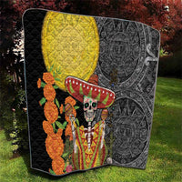 Black quilt with yellow moon center, sugar skull and sombrero, orange floral accents