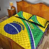Brazil football quilt bed set with quilt and pillows, yellow/green design and blue crest