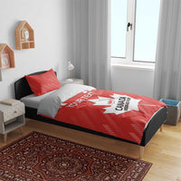 Red Canada rugby duvet and pillowcases with maple leaf print and 'YOUR TEXT'