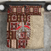 Brown and red Polynesian siapo-pattern bedding set with matching pillowcases